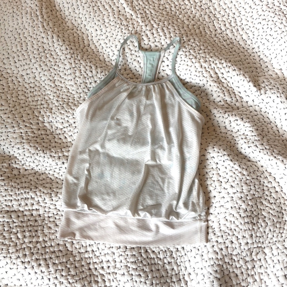 Lululemon/Ivivva White/Blue Tanktop